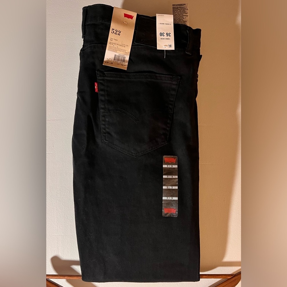 ✨LEVIS 522s✨ NWT  Black Men Slim Taper Denim Jeans Men’s Size W36/L30​